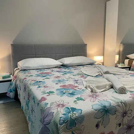 Apartamento Lion1, Schwarzmeertraum, Stilvoll, 7 Minuten Zum Strand, Wlan Gratis *