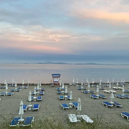 Apartment Lion1, Schwarzmeertraum, Stilvoll, 7 Minuten Zum Strand, Wlan Gratis Burgas City